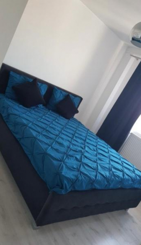 Apartment 2 camere 1,3 km Promenada Mall Capacitate 4 persoane